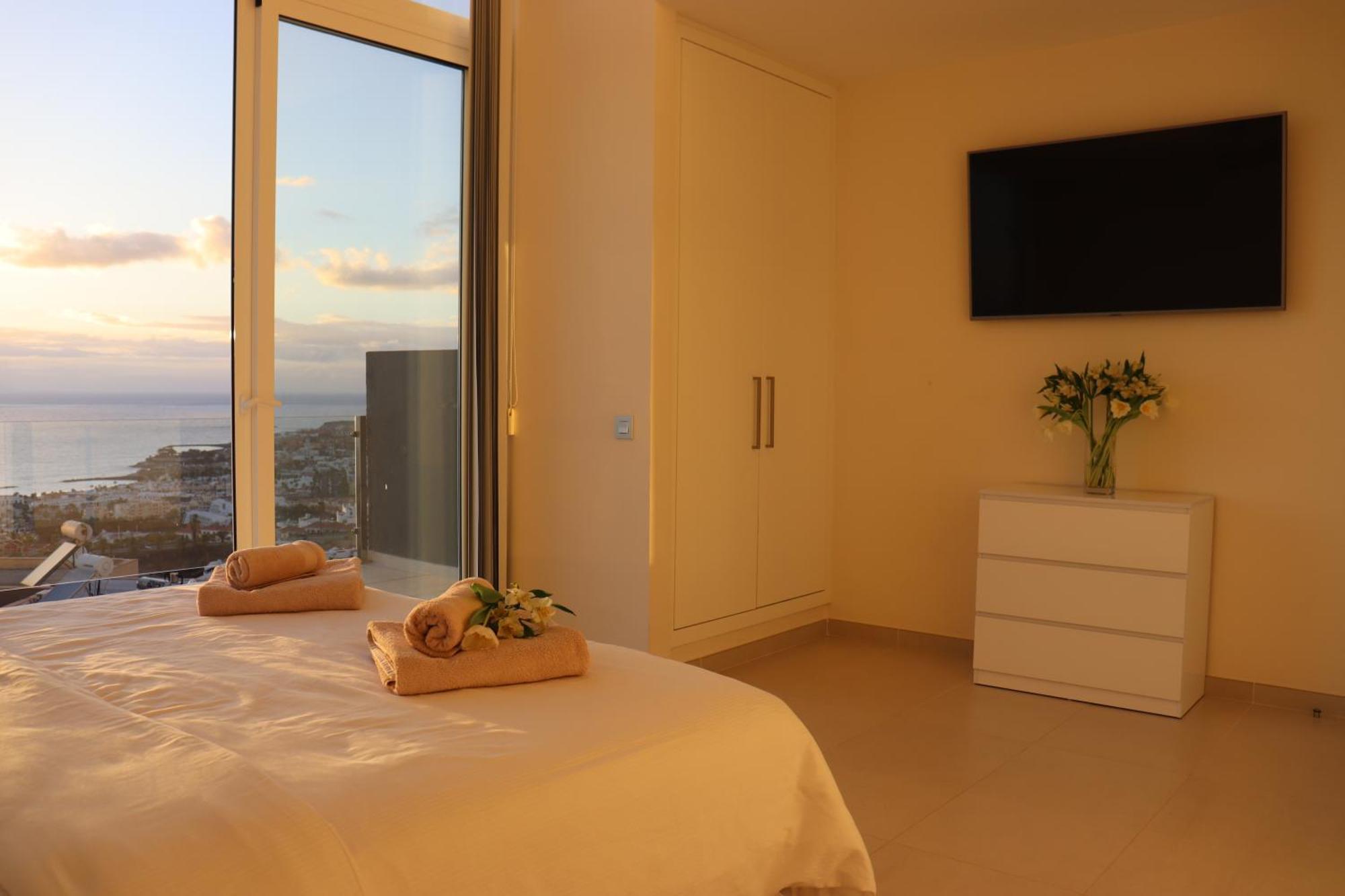 Azure Sky Villa - Panoramic Ocean View, Luxury, San Eugenio Costa Adeje  Zewnętrze zdjęcie